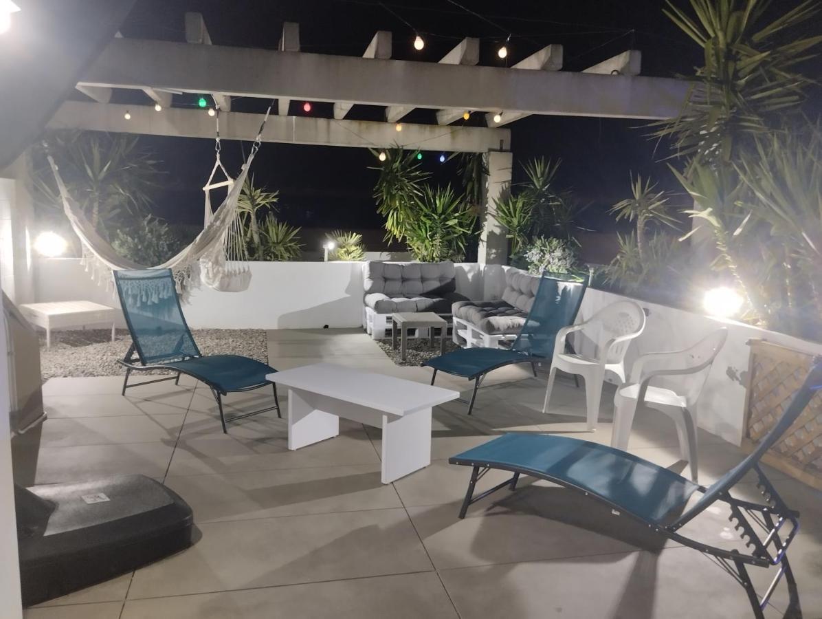 Atico Of 3 Rooms, Total 130M² Just For You With A 60 M² Terrace, Swimming Pool, Mountain And Marina View. Roses Exterior foto