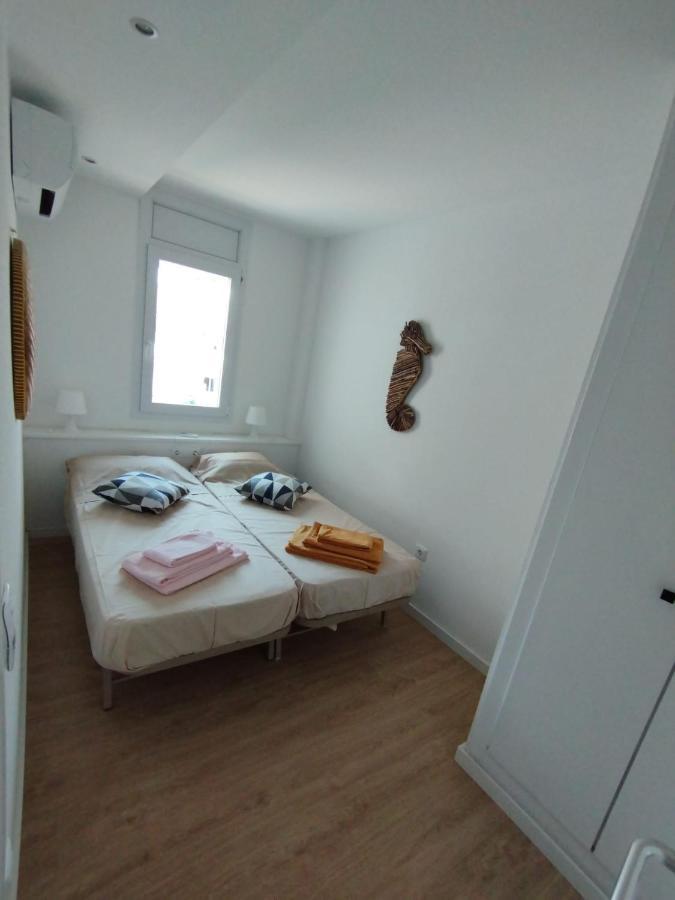 Atico Of 3 Rooms, Total 130M² Just For You With A 60 M² Terrace, Swimming Pool, Mountain And Marina View. Roses Exterior foto